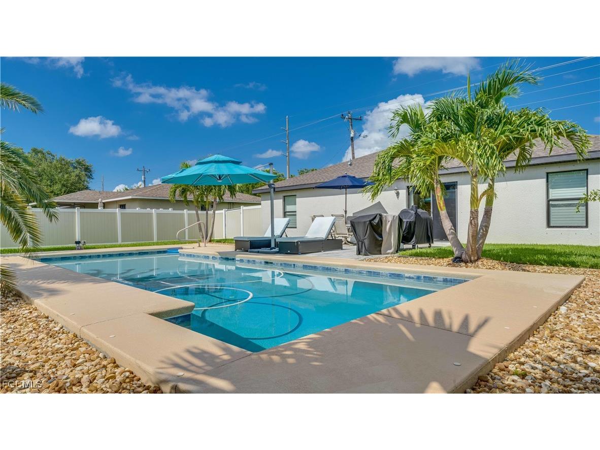 3327 Santa Barbara Boulevard Cape Coral FL 33914 2025003939 image6