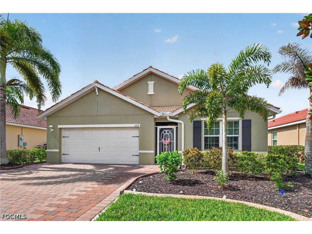 3329 Apple Blossom Drive Alva FL 33920 2026004005 image1