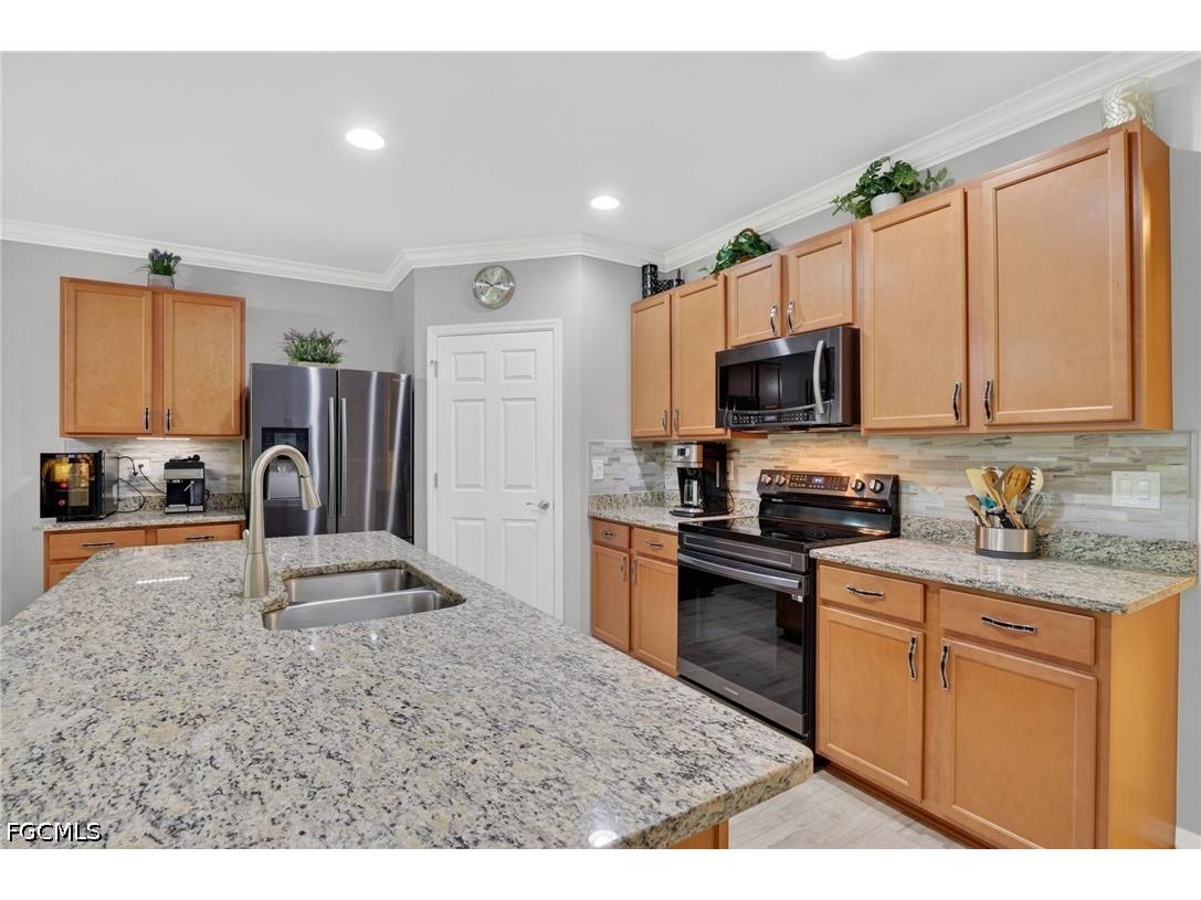 3329 Apple Blossom Drive Alva FL 33920 2026004005 image14
