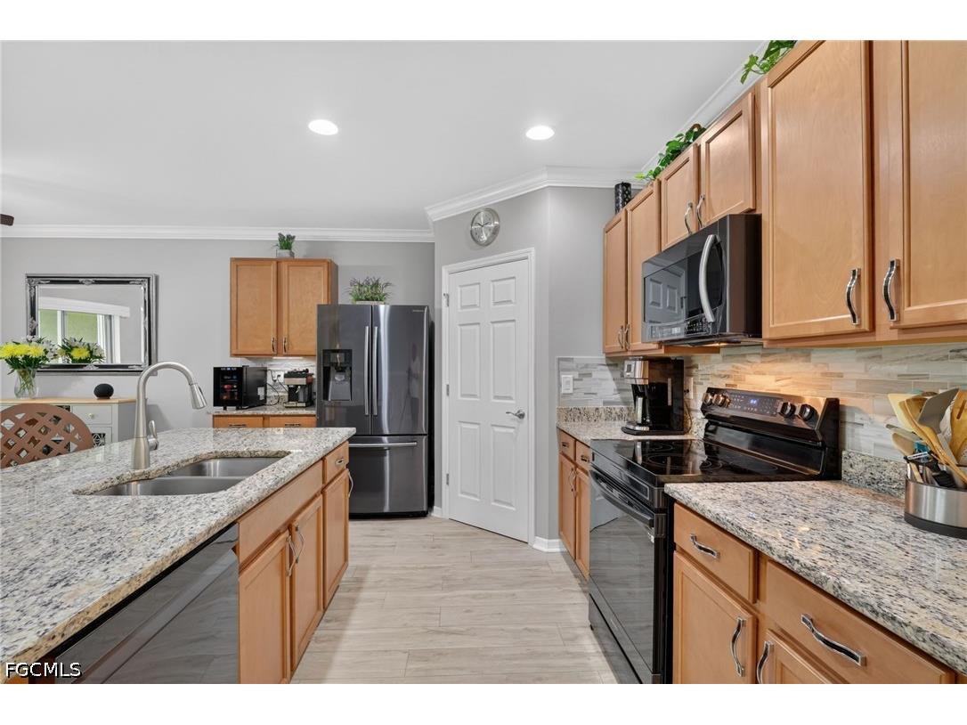 3329 Apple Blossom Drive Alva FL 33920 2026004005 image15