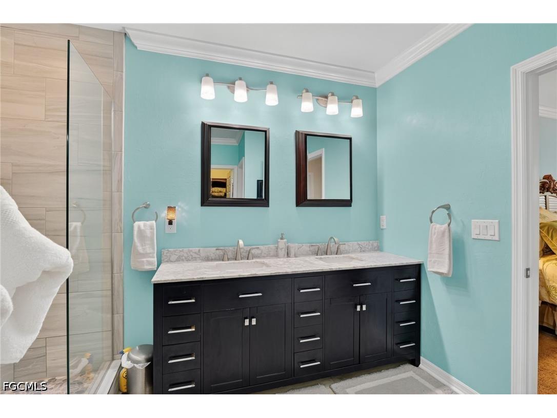 3329 Apple Blossom Drive Alva FL 33920 2026004005 image20