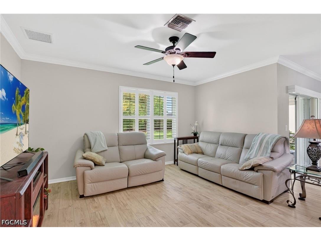 3329 Apple Blossom Drive Alva FL 33920 2026004005 image8