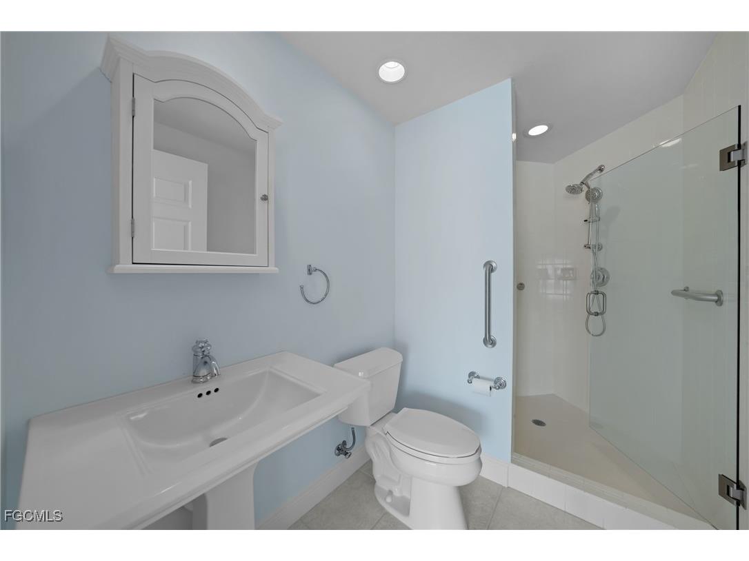 3329 Sunset Key Circle #308 Punta Gorda FL 33955 2025017831 image30