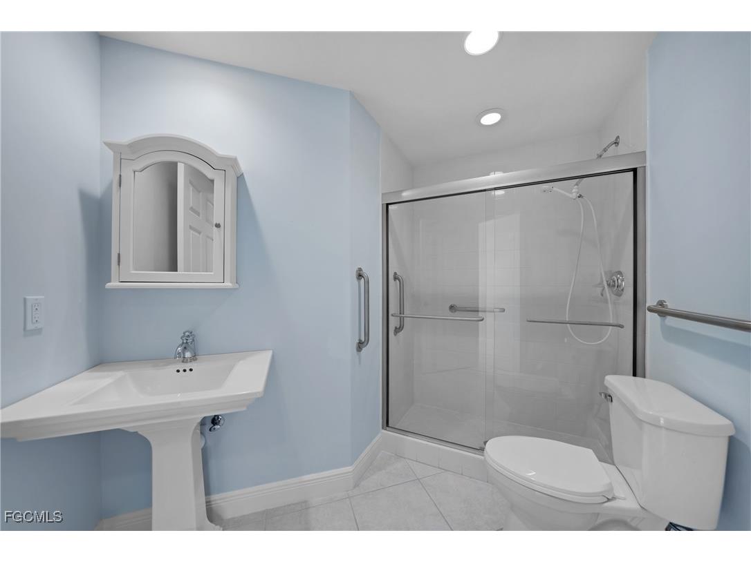 3329 Sunset Key Circle #308 Punta Gorda FL 33955 2025017831 image32