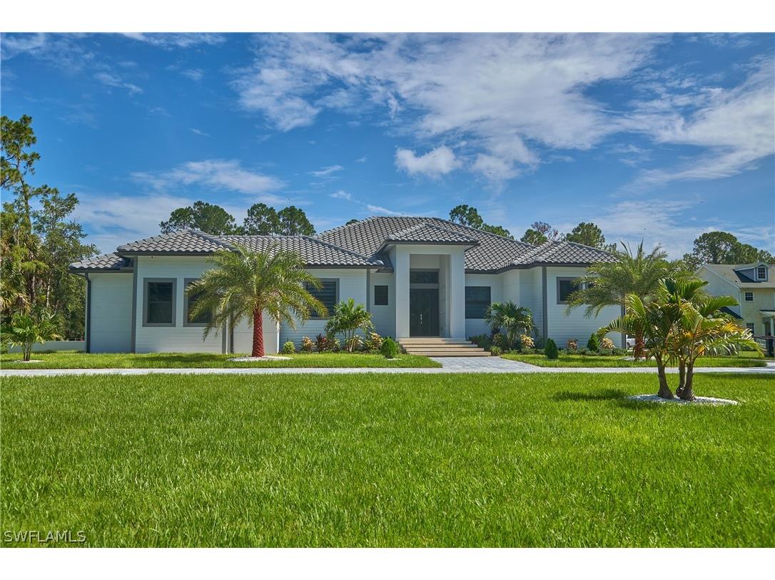 333 12th Avenue NE Naples FL 34120 224061120 image1
