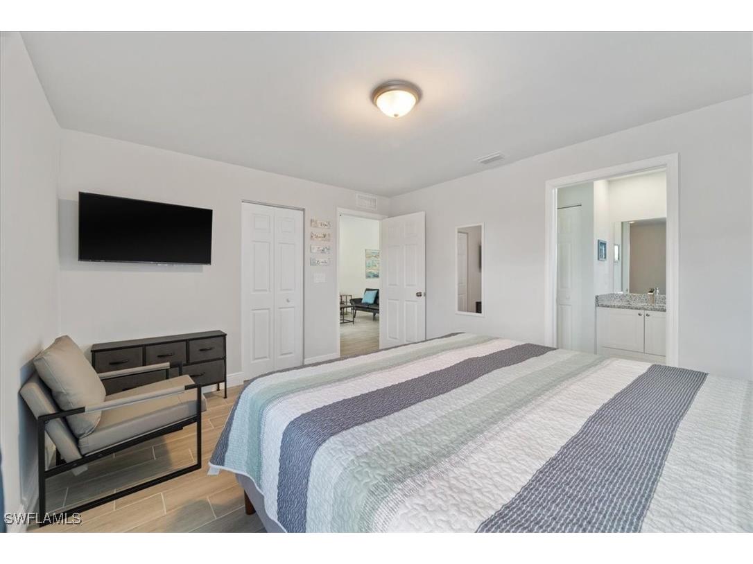 333-335 SW 47th Terrace Cape Coral FL 33914 225055417 image20