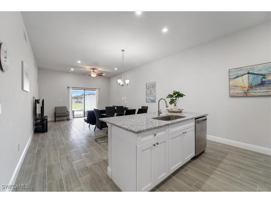 333-335 SW 47th Terrace Cape Coral FL 33914 225055417 image9