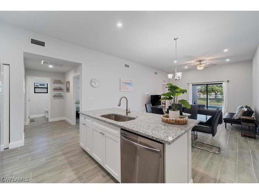 333-335 SW 47th Terrace Cape Coral FL 33914 226007067 image14