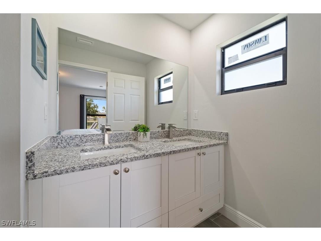 333-335 SW 47th Terrace Cape Coral FL 33914 226007067 image21