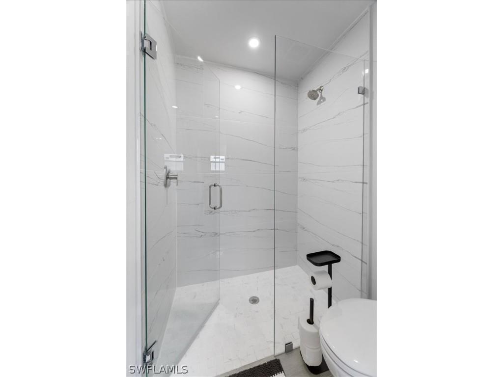 333-335 SW 47th Terrace Cape Coral FL 33914 226007067 image22