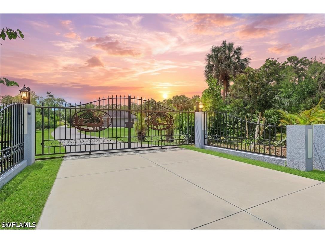 333 5th Street SW Naples FL 34117 226019671 image12