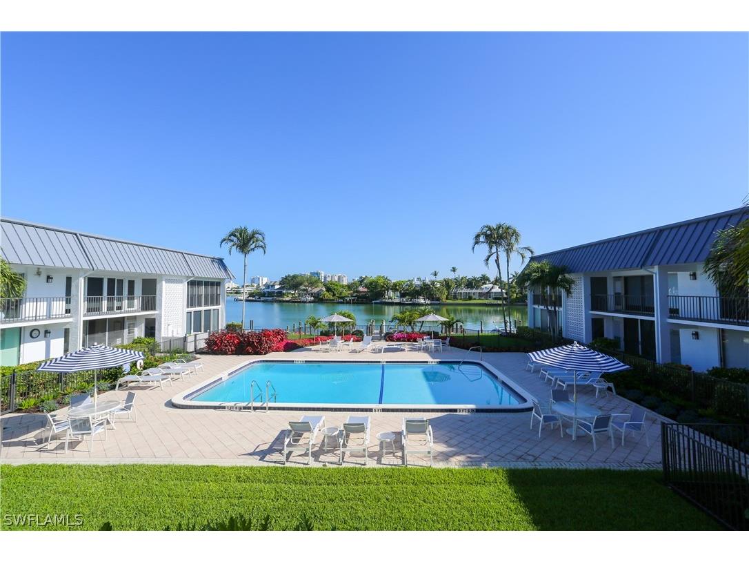 333 Harbour Drive #101 Naples FL 34103 222066783 image1