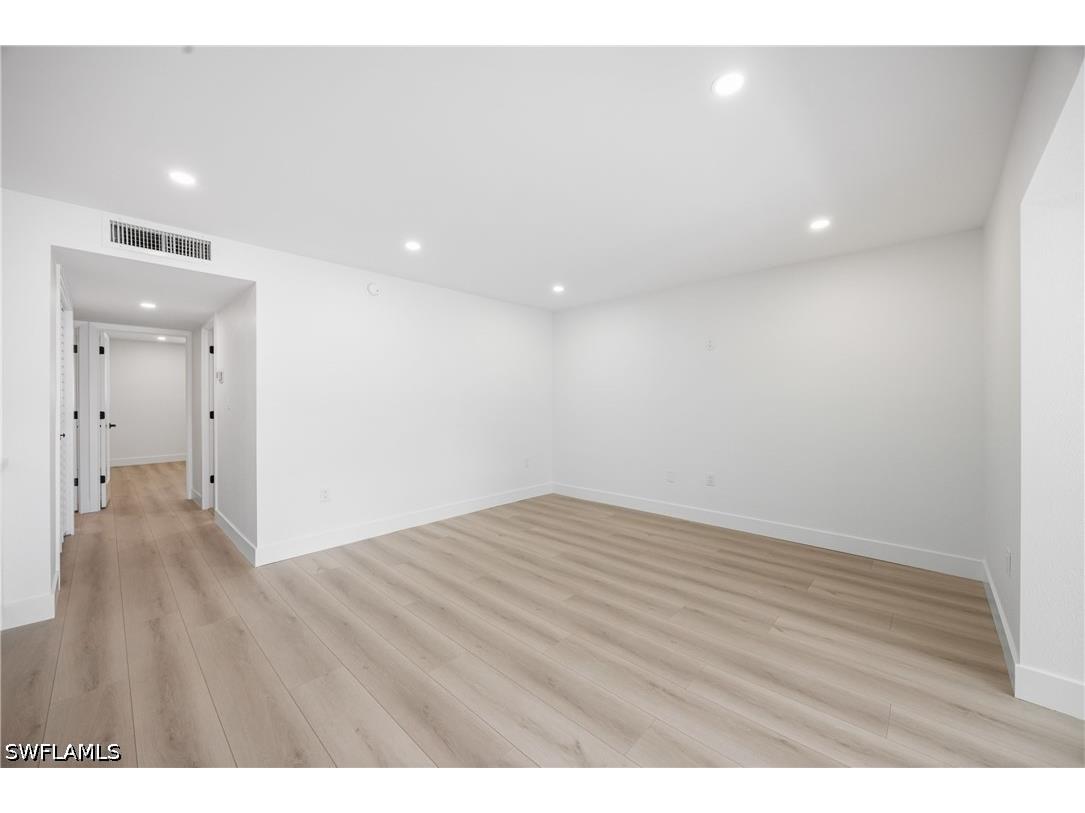 333 Harbour Drive #109 Naples FL 34103 226000314 image17