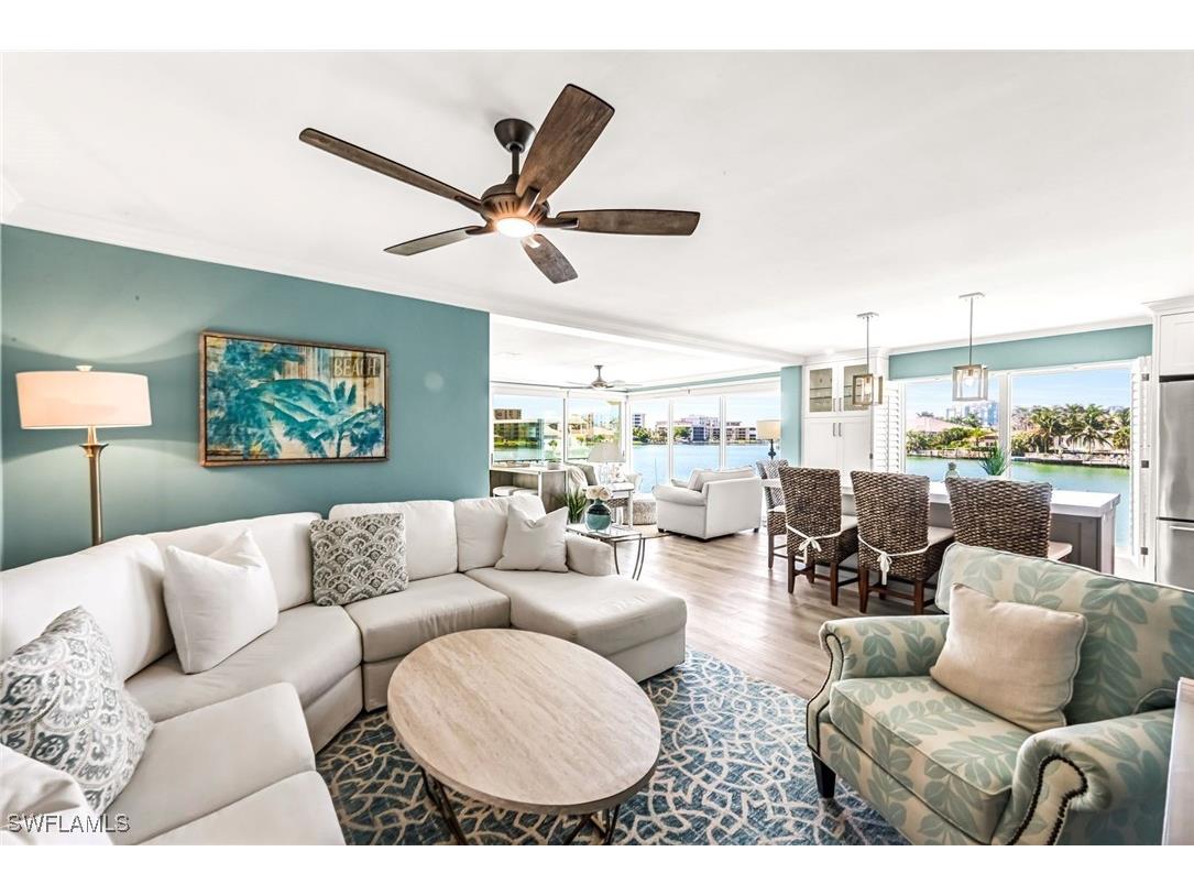 333 Harbour Drive #201 Naples FL 34103 225048036 image16