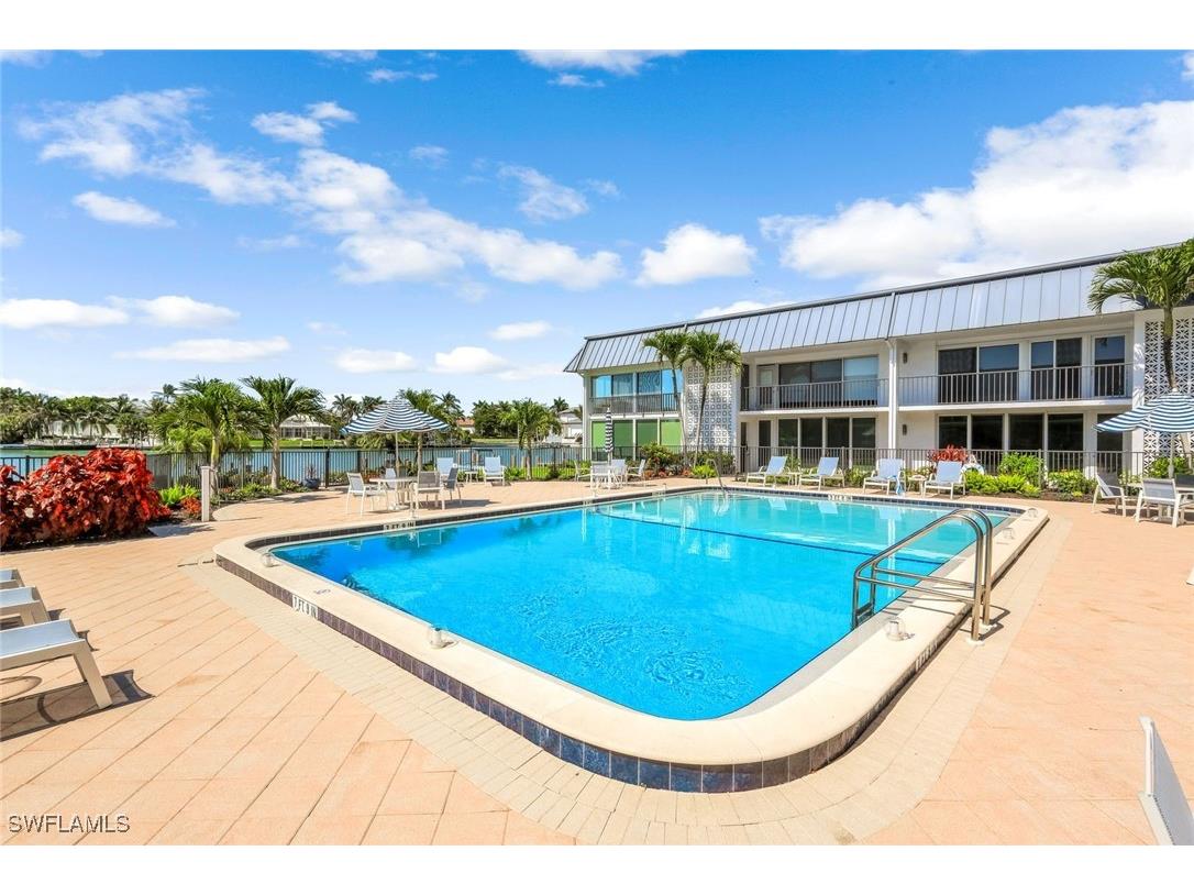333 Harbour Drive #201 Naples FL 34103 225048036 image24