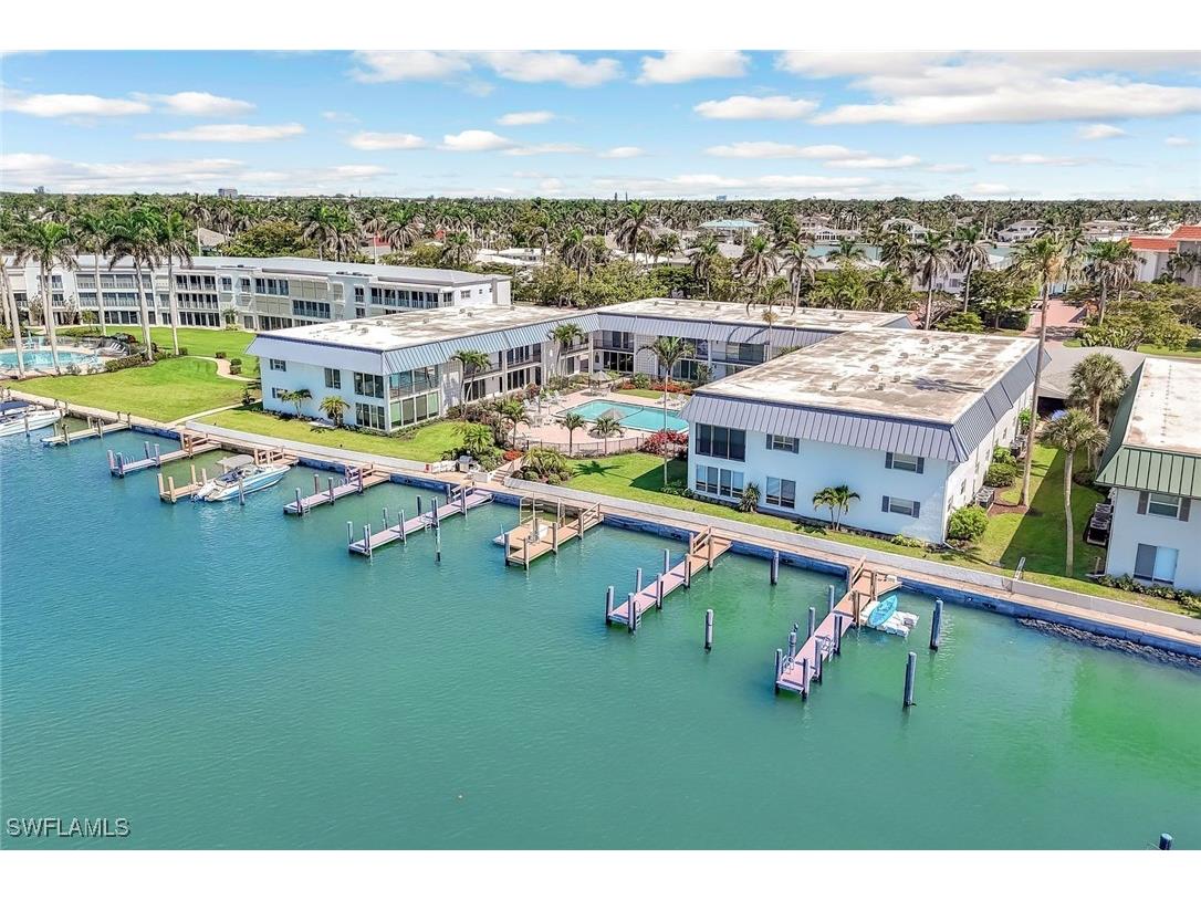 333 Harbour Drive #201 Naples FL 34103 225048036 image26