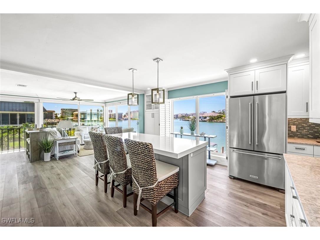 333 Harbour Drive #201 Naples FL 34103 225048036 image4