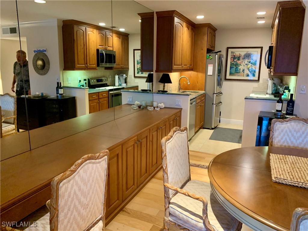 333 Harbour Drive #211 Naples FL 34103 225074540 image19