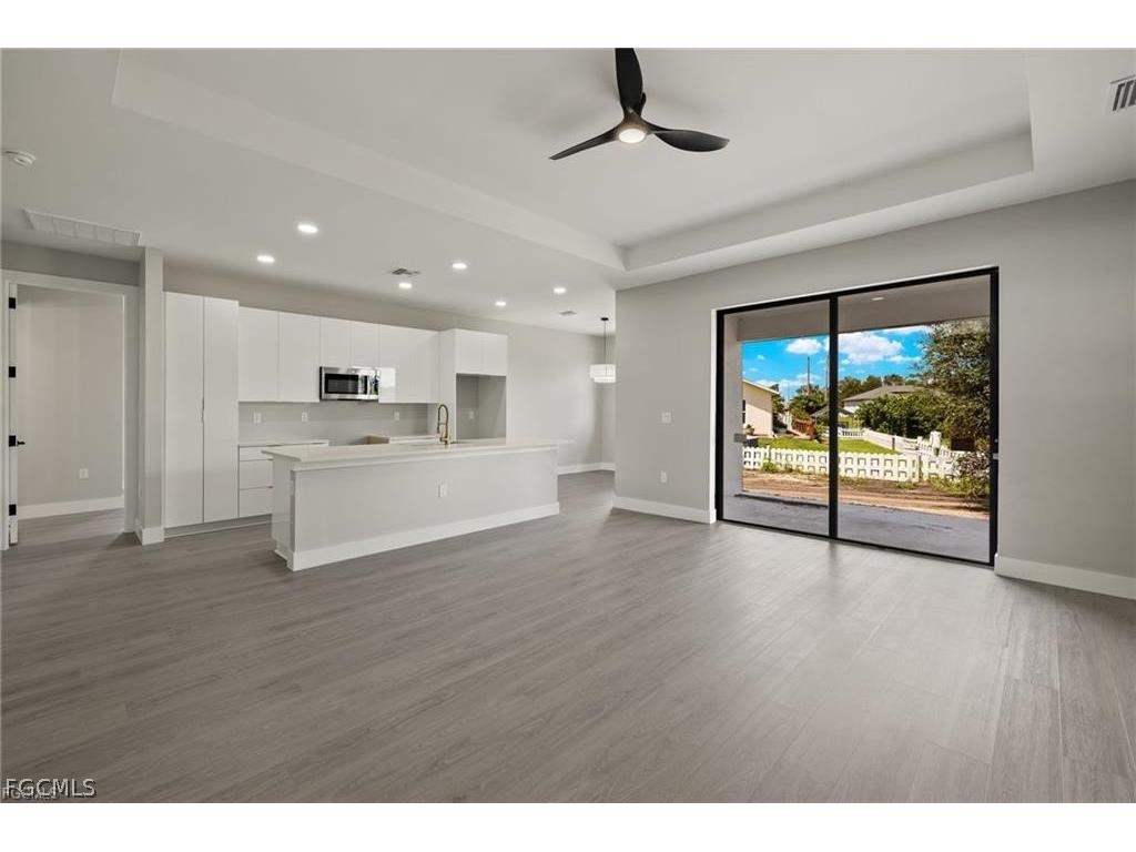 333 Pinehurst Avenue Lehigh Acres FL 33974 2026010103 image3