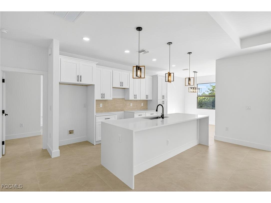 333 Pinehurst Avenue Lehigh Acres FL 33974 2025008789 image10