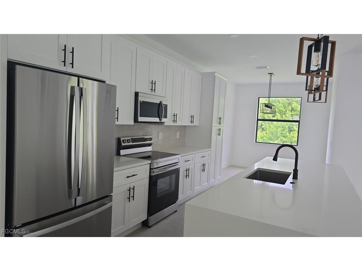 333 Pinehurst Avenue Lehigh Acres FL 33974 2025008789 image12