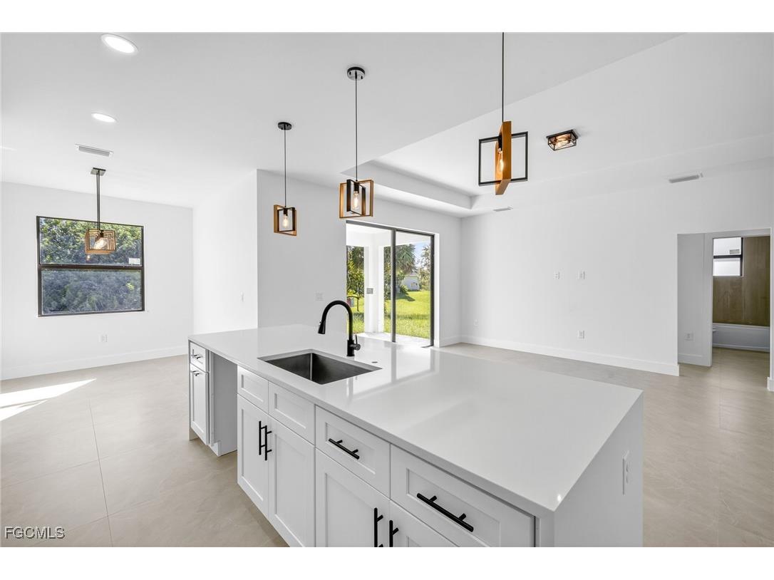 333 Pinehurst Avenue Lehigh Acres FL 33974 2025008789 image13