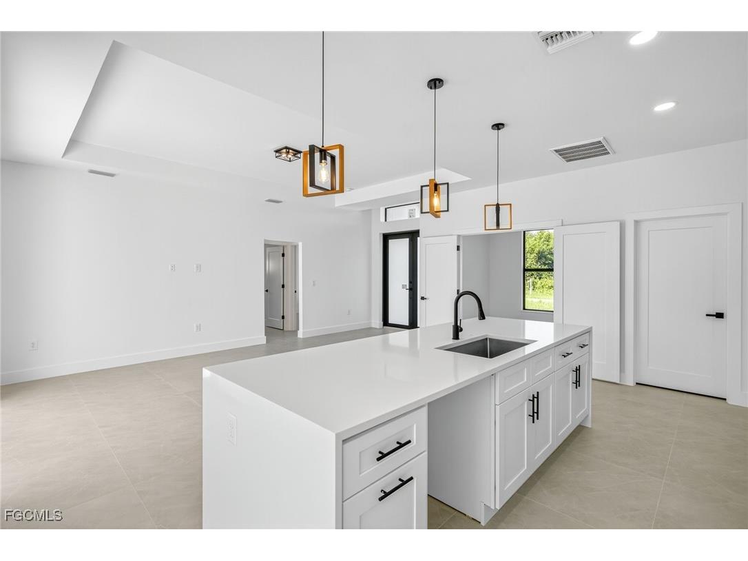 333 Pinehurst Avenue Lehigh Acres FL 33974 2025008789 image14