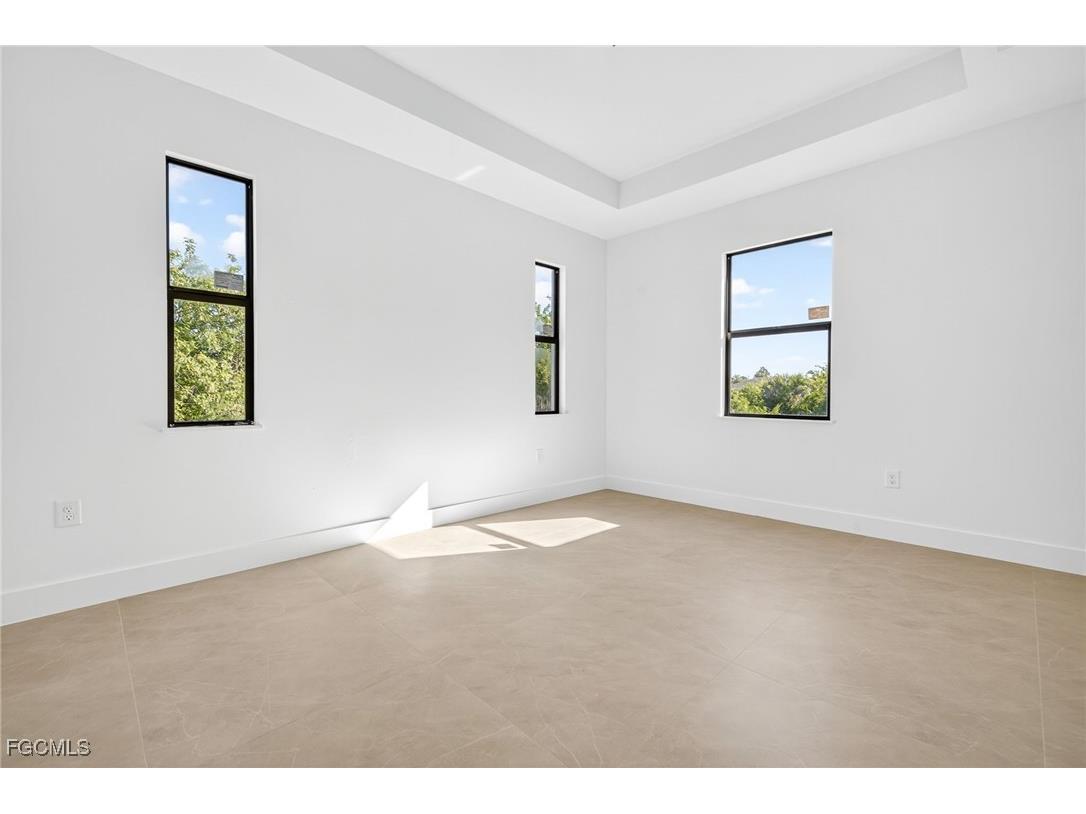 333 Pinehurst Avenue Lehigh Acres FL 33974 2025008789 image16