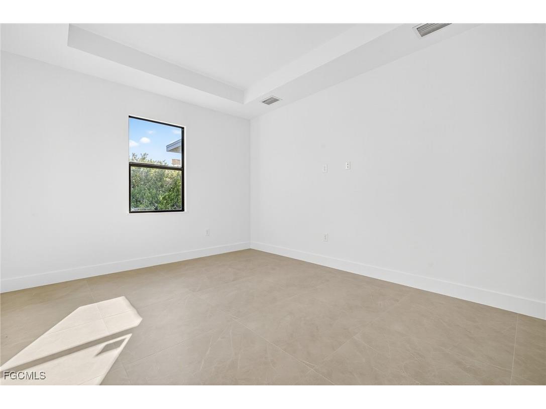 333 Pinehurst Avenue Lehigh Acres FL 33974 2025008789 image19