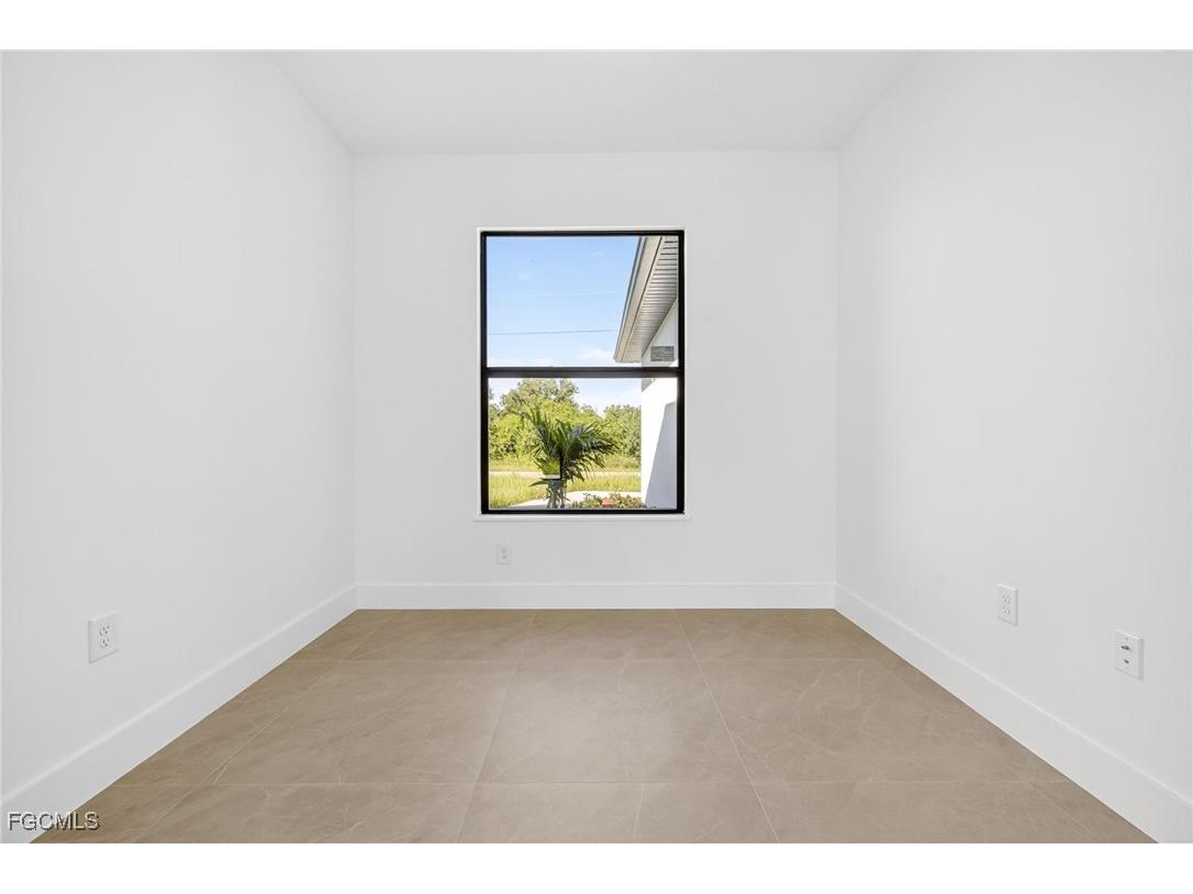 333 Pinehurst Avenue Lehigh Acres FL 33974 2025008789 image22