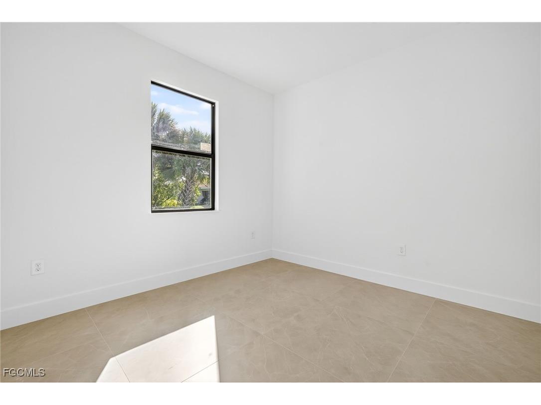 333 Pinehurst Avenue Lehigh Acres FL 33974 2025008789 image24