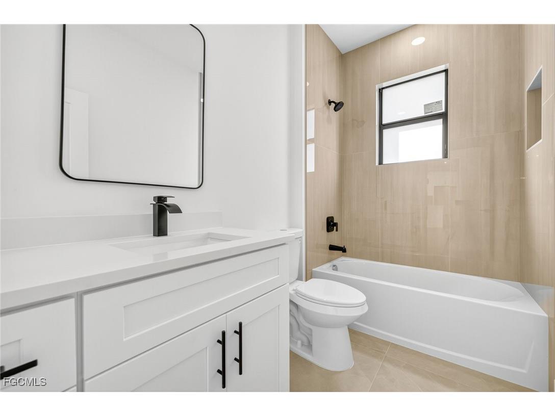 333 Pinehurst Avenue Lehigh Acres FL 33974 2025008789 image25