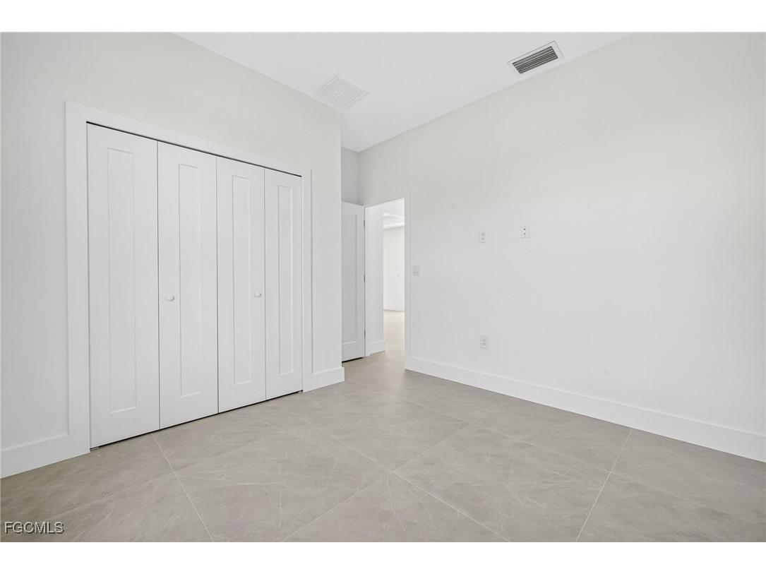 333 Pinehurst Avenue Lehigh Acres FL 33974 2025008789 image27