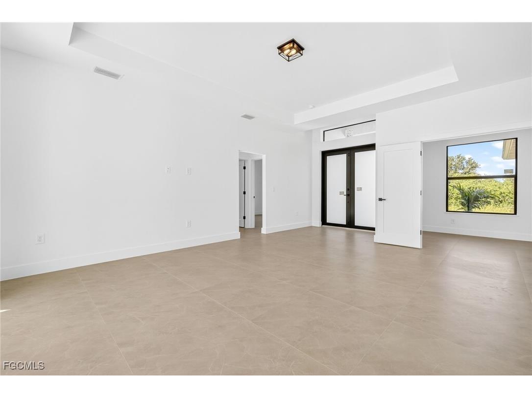 333 Pinehurst Avenue Lehigh Acres FL 33974 2025008789 image3