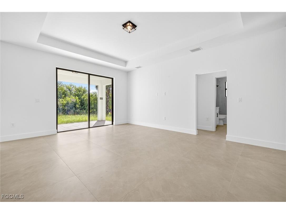 333 Pinehurst Avenue Lehigh Acres FL 33974 2025008789 image4