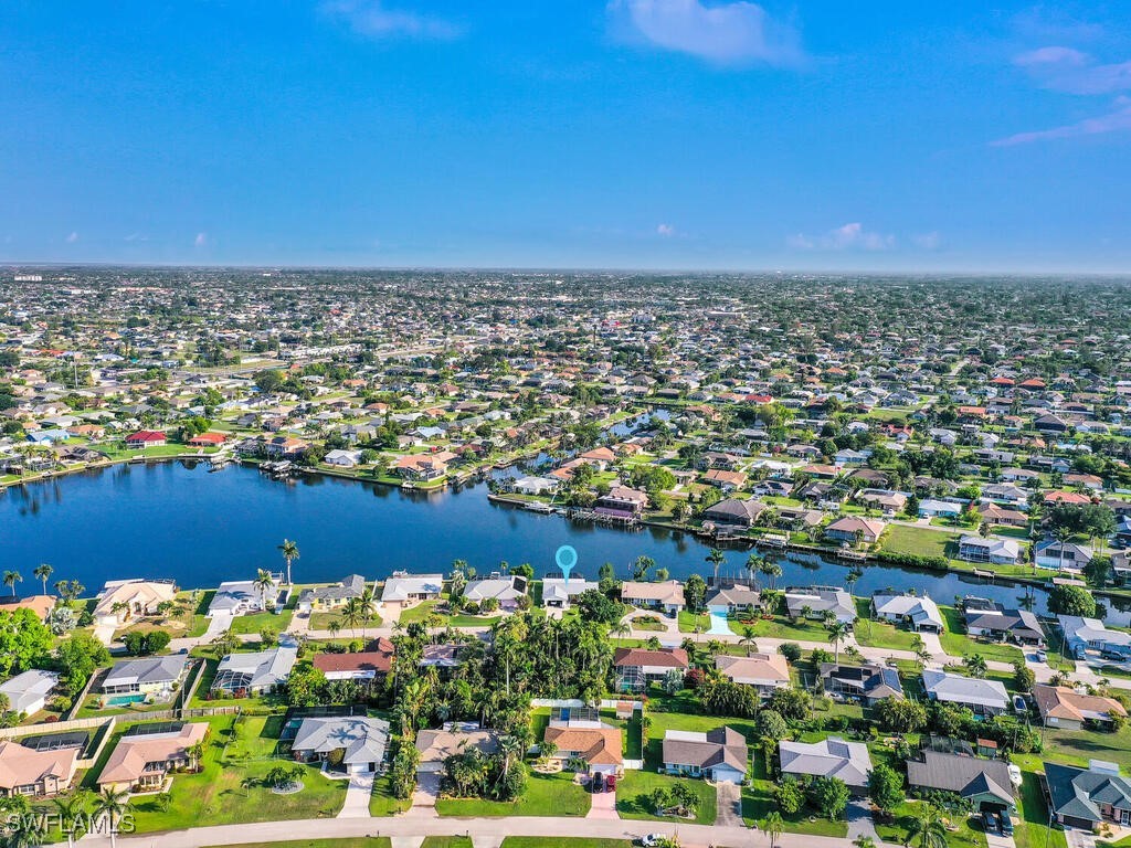 333 SE 33rd Terrace Cape Coral FL 33904 225049378 image1