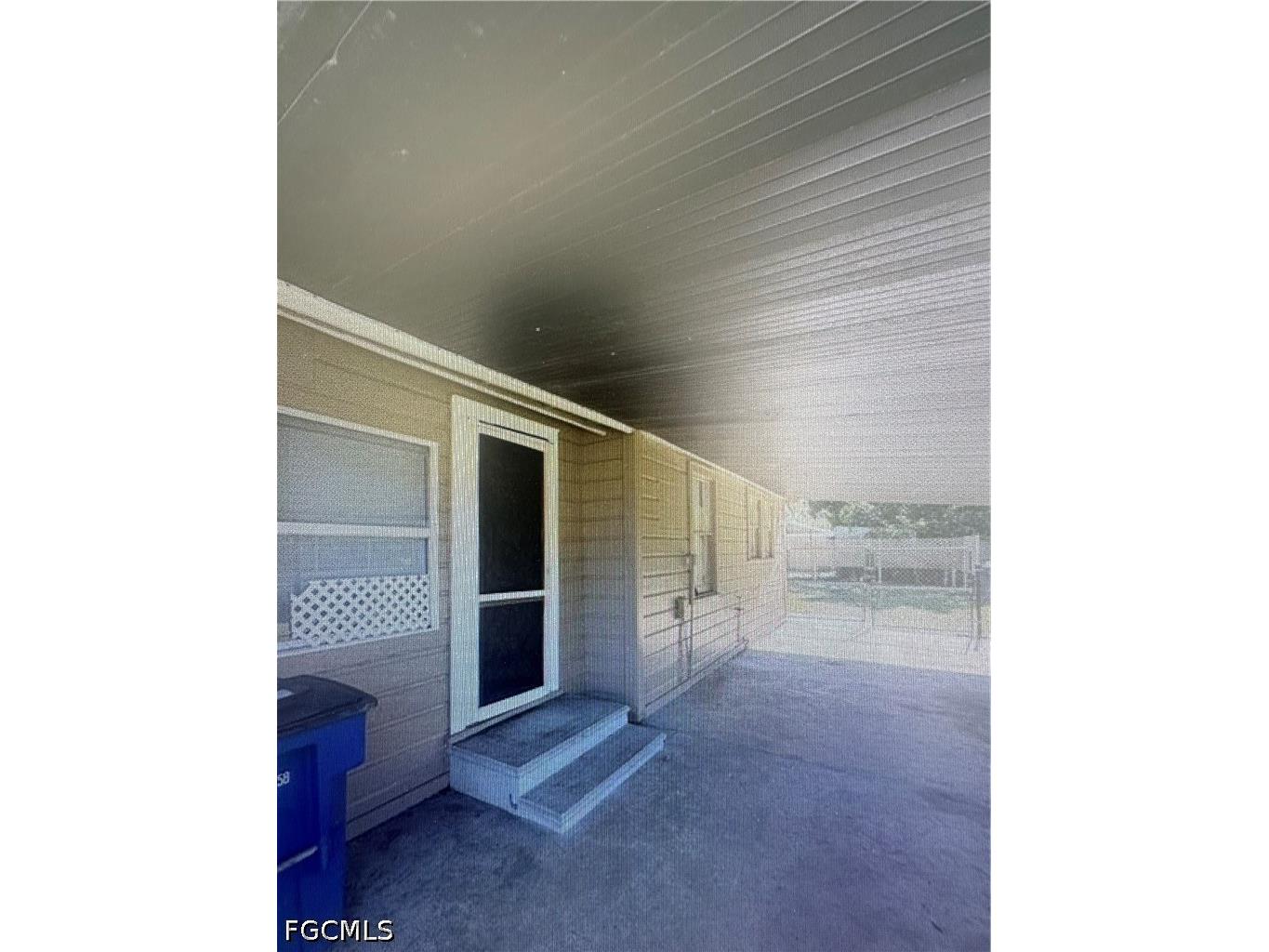333 San Bernardino Street North Fort Myers FL 33903 2026015408 image1