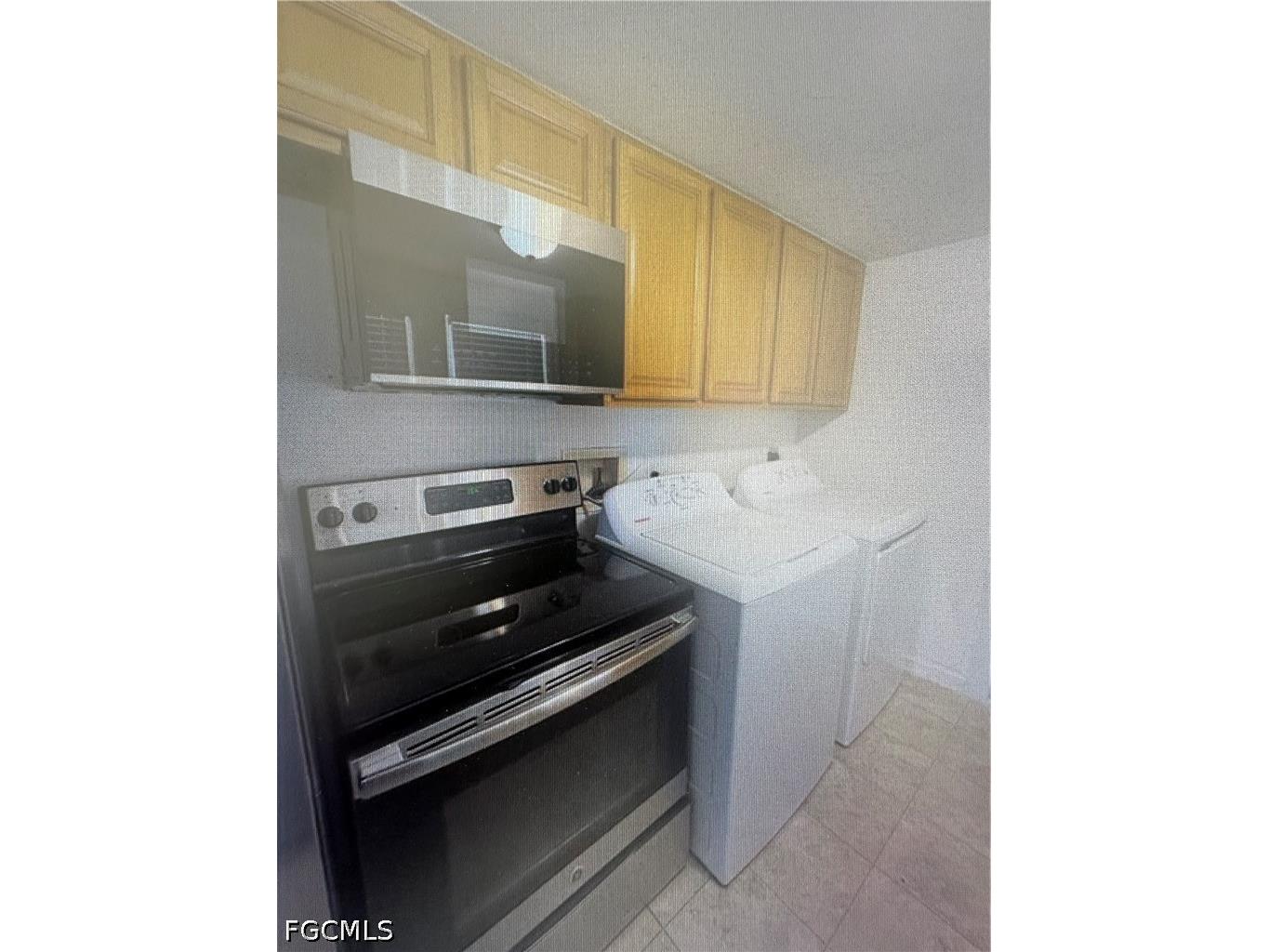 333 San Bernardino Street North Fort Myers FL 33903 2026015408 image8