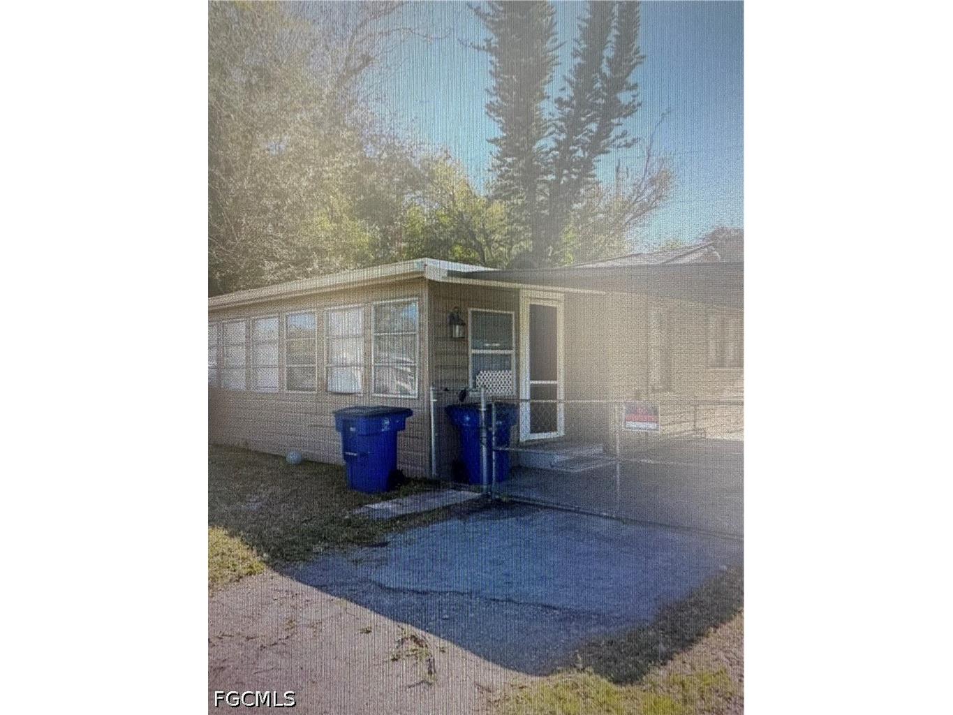333 San Bernardino Street North Fort Myers FL 33903 2026015408 image9