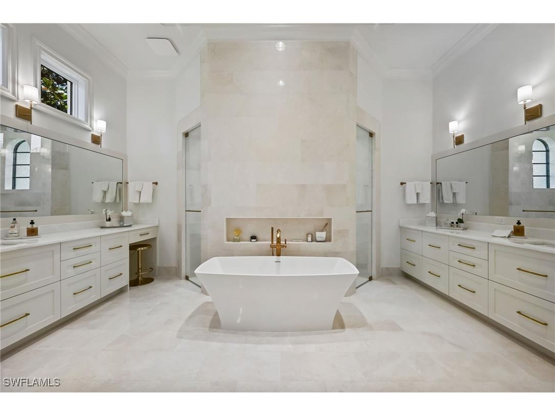 333 Sedgwick Court Naples FL 34108 225077753 image36