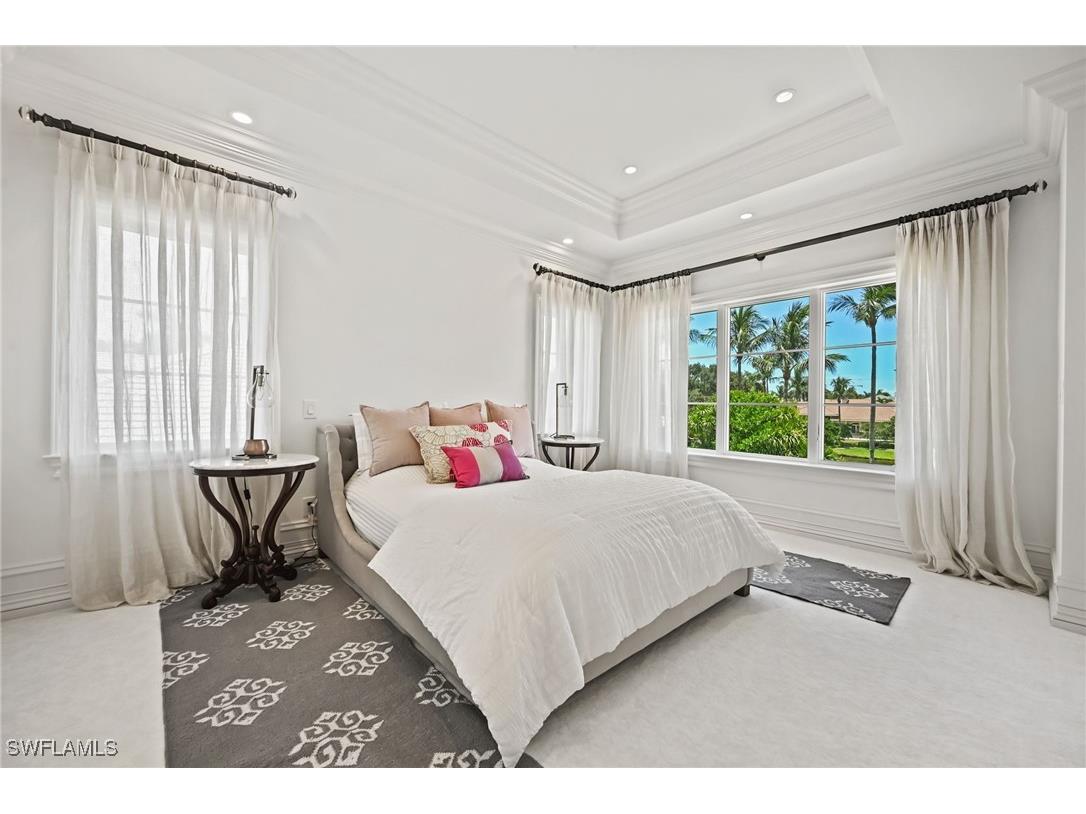 333 Sedgwick Court Naples FL 34108 225077753 image48