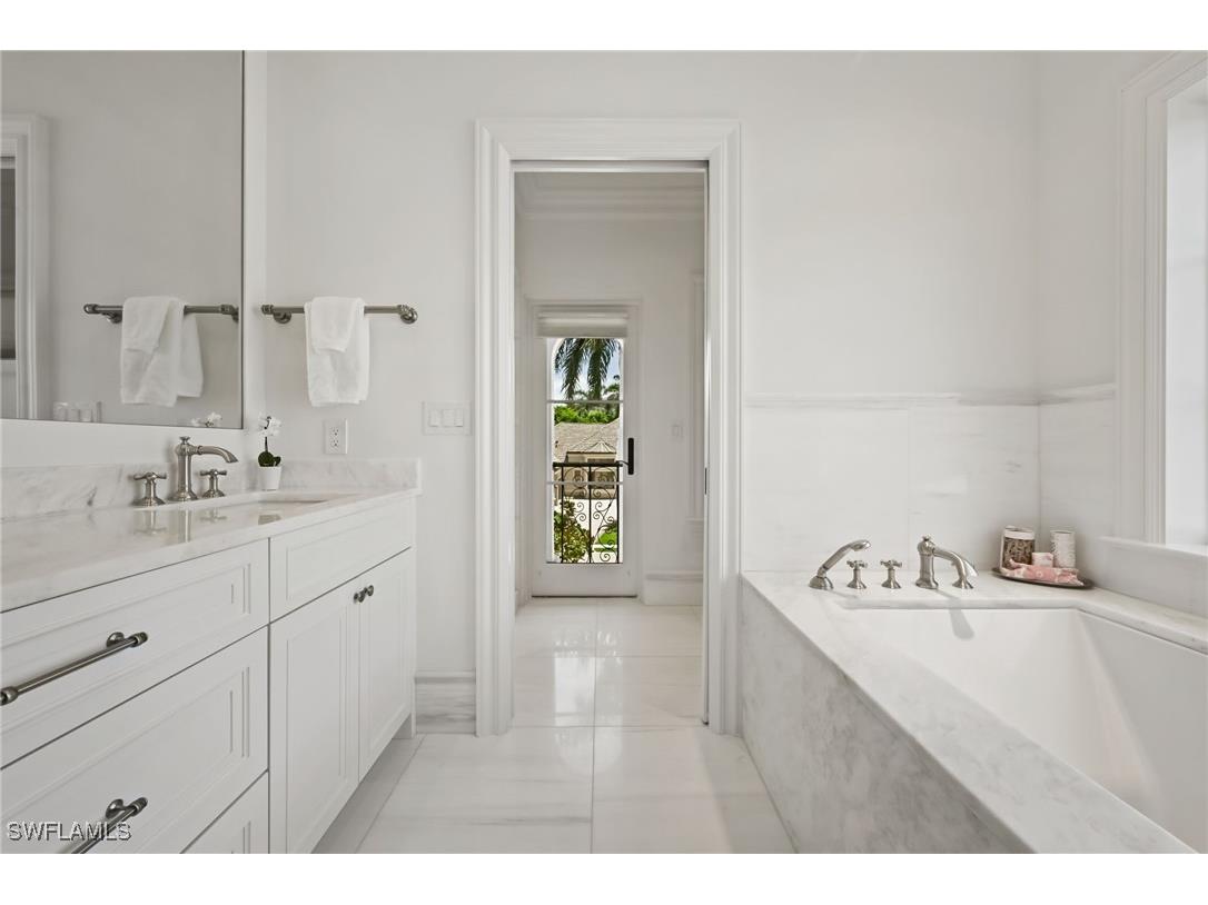 333 Sedgwick Court Naples FL 34108 225077753 image49