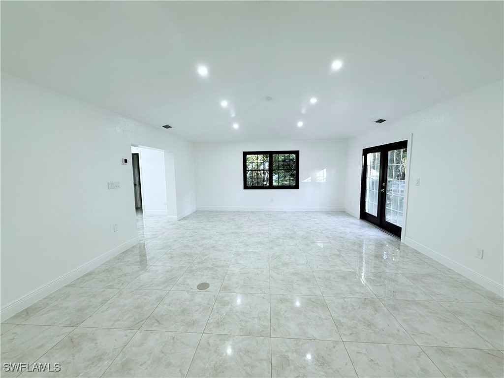 3330 13th Avenue SW Naples FL 34117 225080390 image28