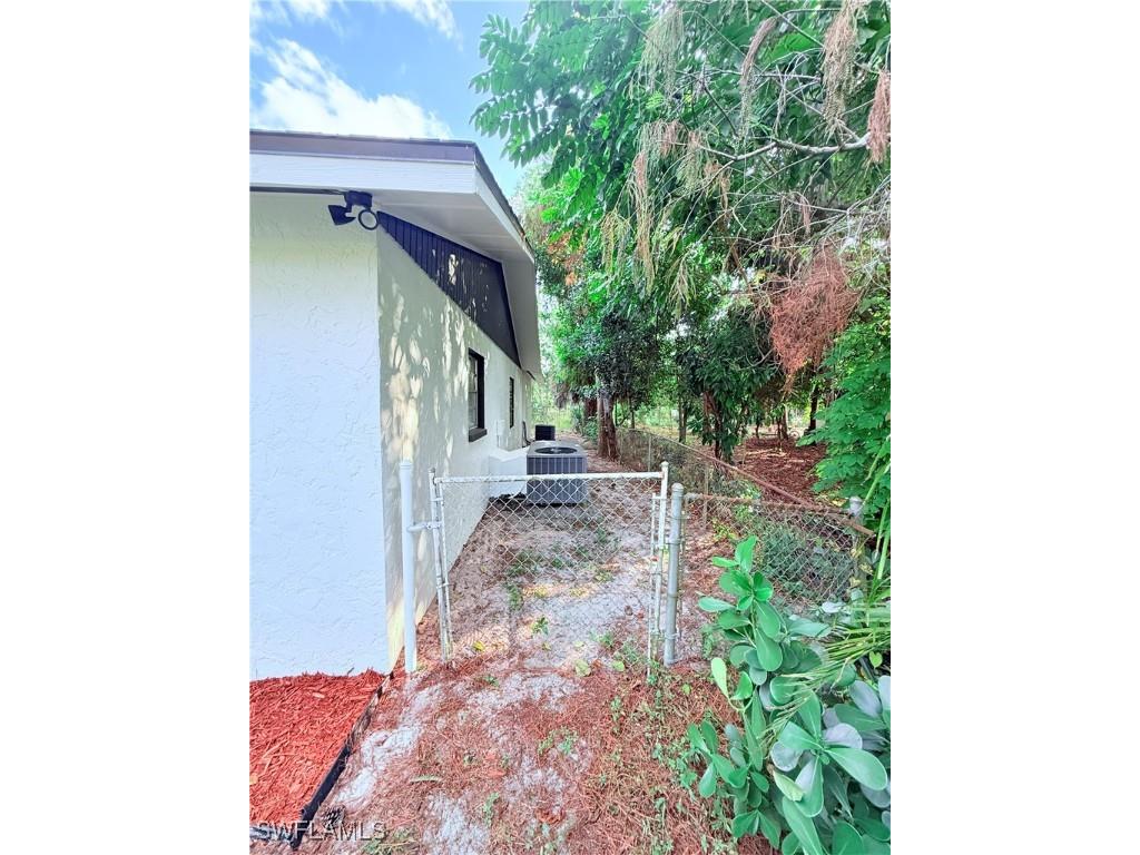 3330 13th Avenue SW Naples FL 34117 225080390 image5