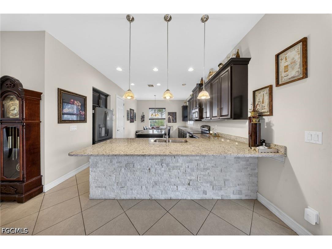 3330 Banyon Hollow Loop North Fort Myers FL 33903 2026023366 image12