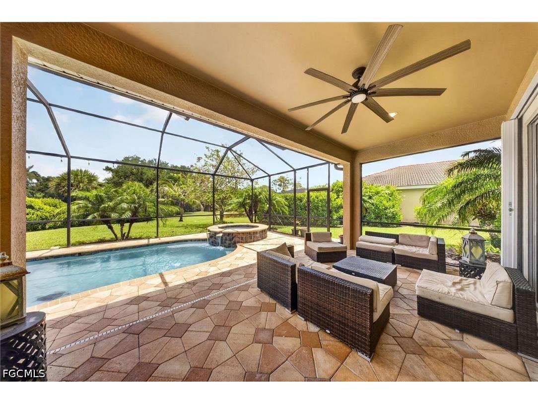 3330 Banyon Hollow Loop North Fort Myers FL 33903 2026023366 image15