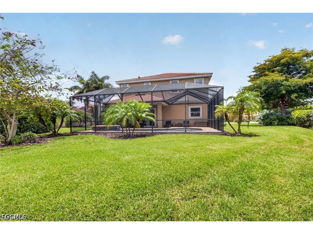 3330 Banyon Hollow Loop North Fort Myers FL 33903 2026023366 image18