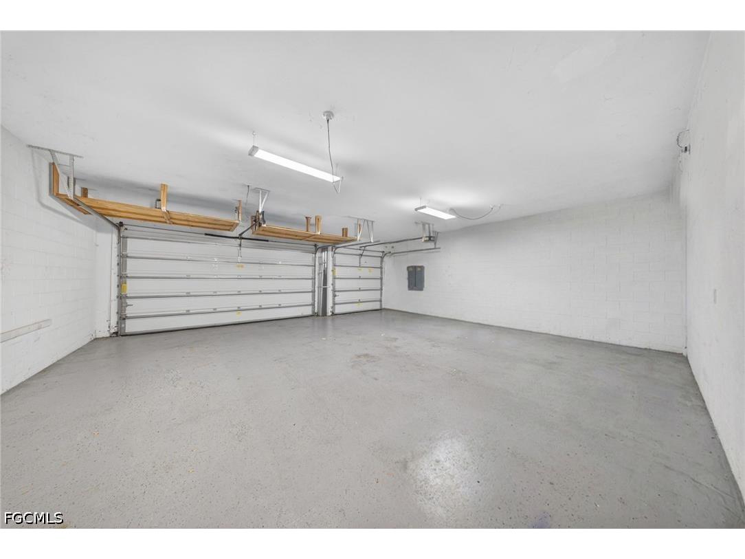 3330 Banyon Hollow Loop North Fort Myers FL 33903 2026023366 image37