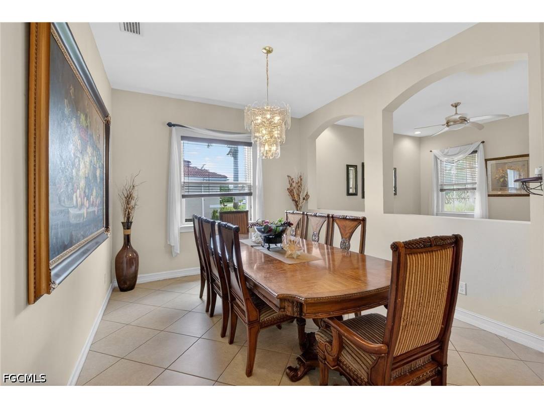 3330 Banyon Hollow Loop North Fort Myers FL 33903 2026023366 image5