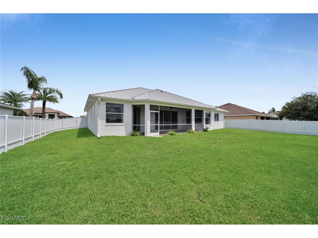 3330 NW 5th Terrace Cape Coral FL 33993 2025010397 image37
